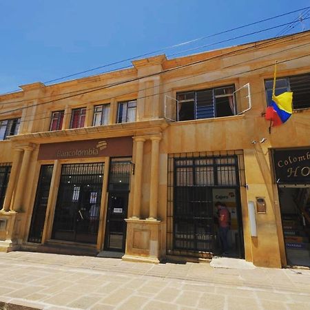 San Gil Tours Hostal المظهر الخارجي الصورة