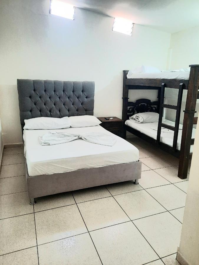 San Gil Tours Hostal المظهر الخارجي الصورة